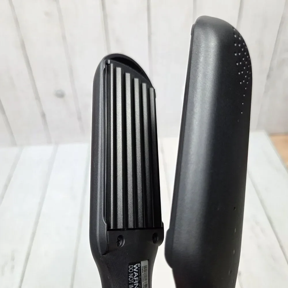 GHD Contour Professional Hair Crimper Black Limited Edition